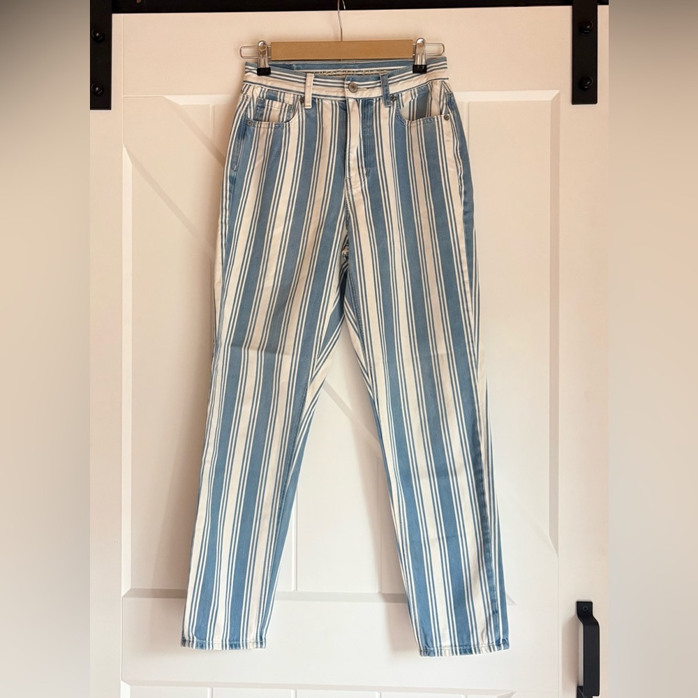 American Eagle High Rise Mom Jean Blue Cream Striped Size (size 0 regular)